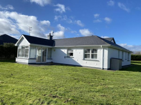 Castle Gardens Bungalow, Saint Helens Resort, Wexford - 3 Bedroom Sleeps 6